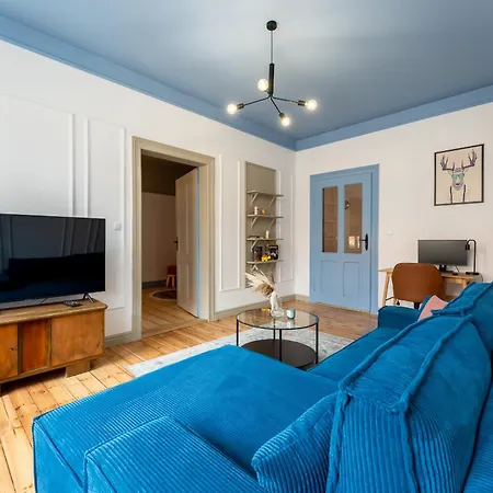 Kolorowe Sufity Przy Rynku - Great For Work - By Spaceapart Apartment