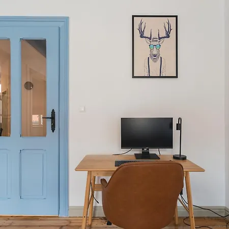 Kolorowe Sufity Przy Rynku - Great For Work - By Spaceapart Apartment
