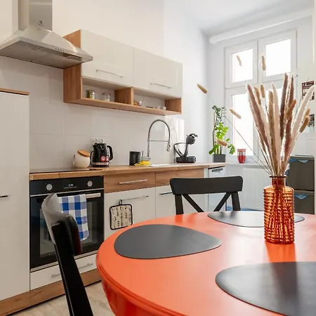 Kolorowe Sufity Przy Rynku - Great For Work - By Spaceapart Apartment Jelenia Góra