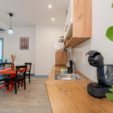Kolorowe Sufity Przy Rynku - Great For Work - By Spaceapart Apartment *